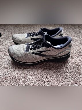 Brooks Ghost 15 Running Shoes Men’s Size 15 Gray Black Athletic Sneakers